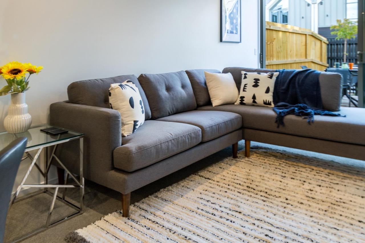 City Lights Retreat With Carpark 2 Bed 2 Bath Christchurch Ngoại thất bức ảnh
