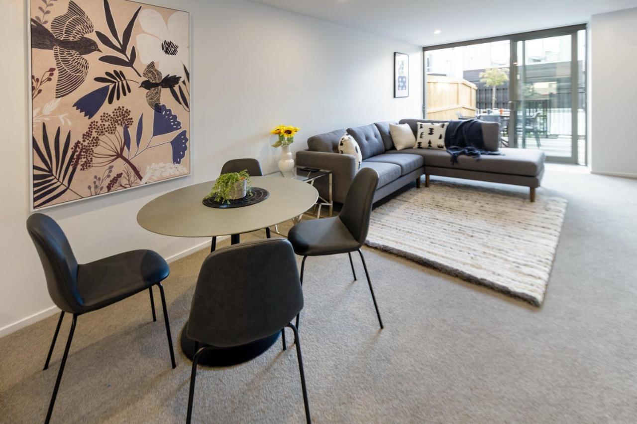City Lights Retreat With Carpark 2 Bed 2 Bath Christchurch Ngoại thất bức ảnh