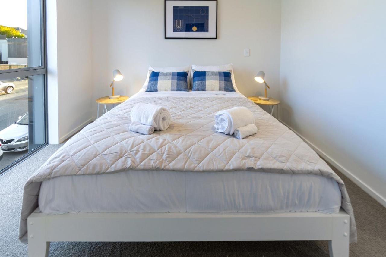 City Lights Retreat With Carpark 2 Bed 2 Bath Christchurch Ngoại thất bức ảnh
