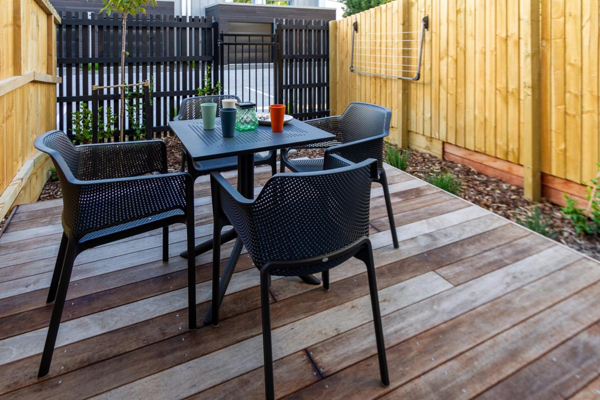 City Lights Retreat With Carpark 2 Bed 2 Bath Christchurch Ngoại thất bức ảnh